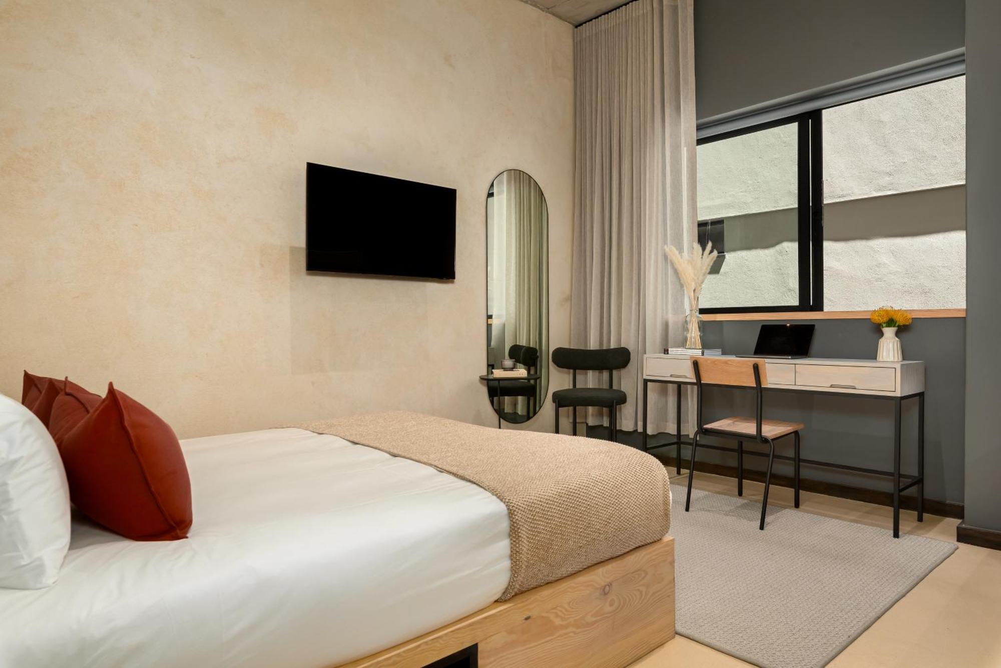 Neighbourgood 84 Harrington Aparthotel 4*